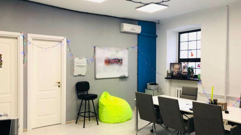 8 ИФНС (ЦАО),  ул. Б.Спасская, д.29, этаж 4